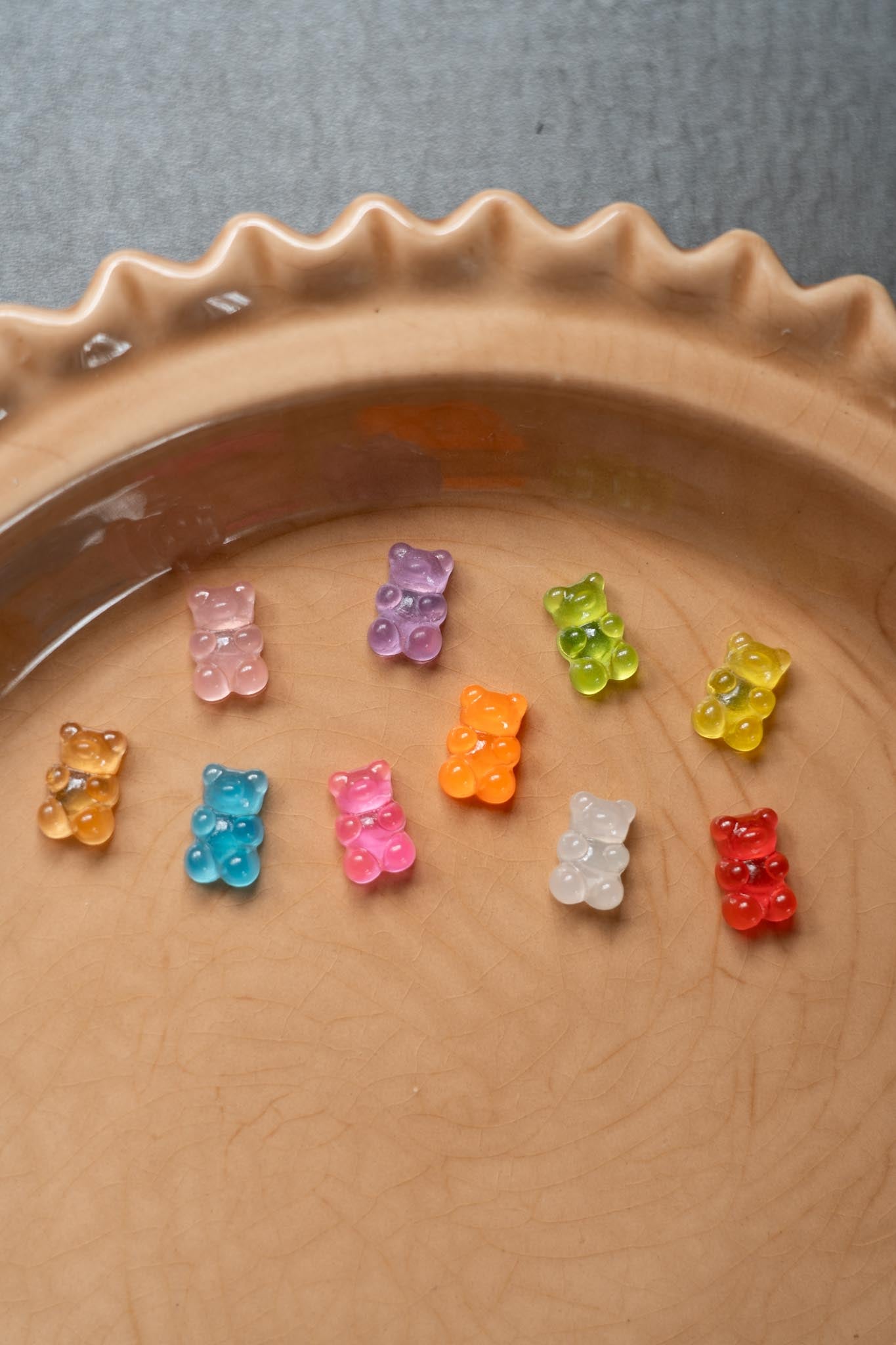 10 piece mini gummy bear magnets