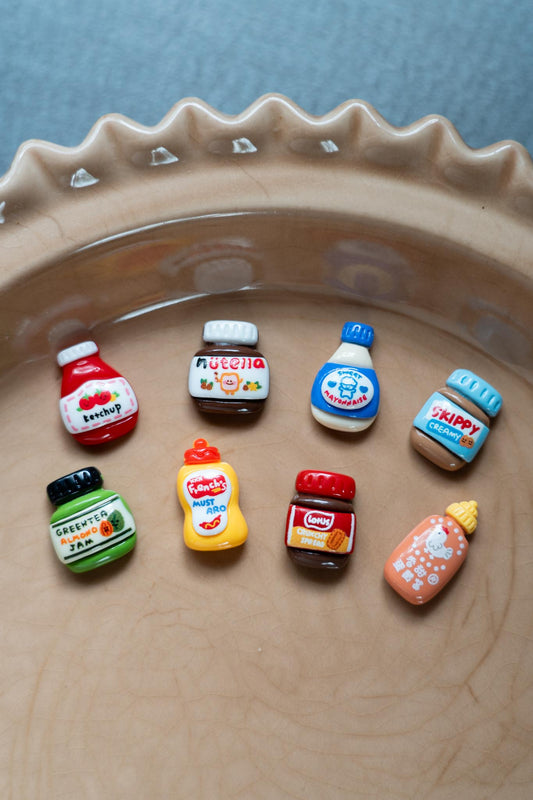 8 piece mini condiment magnets